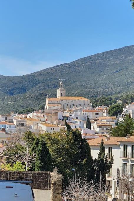 Ferienwohnung Espectacular Planta Baja Con Terraza Y Parking A 5 Min De La Playa Cadaqués Exterior foto